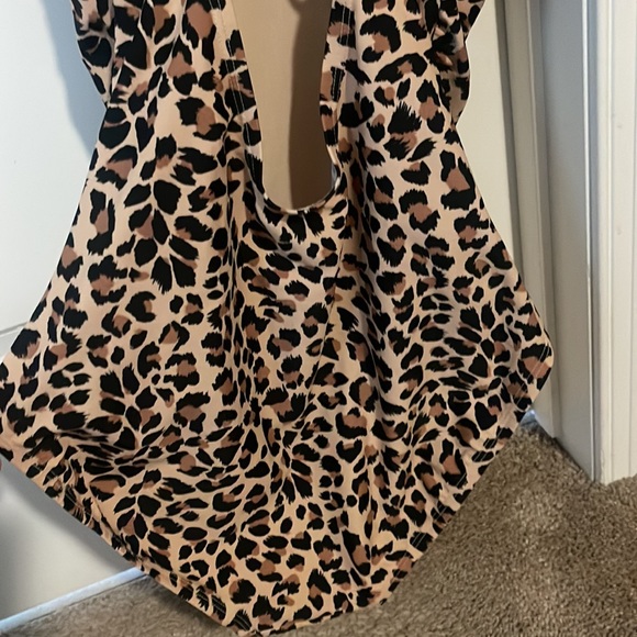 NWT leopard print one piece swim suit Kona sol M high coverage full bottom - Picture 3 of 6
